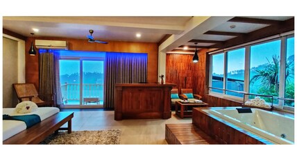 Chandys Windy Woods Room Type - Honeymoon Suite with Jacuzzi