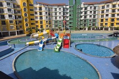 PearlBay Luxurious 2BHK near Airport BITS with Pool