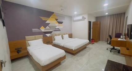 Hotel Sun View Regency Room Type - Business Executive Triple Bed Room