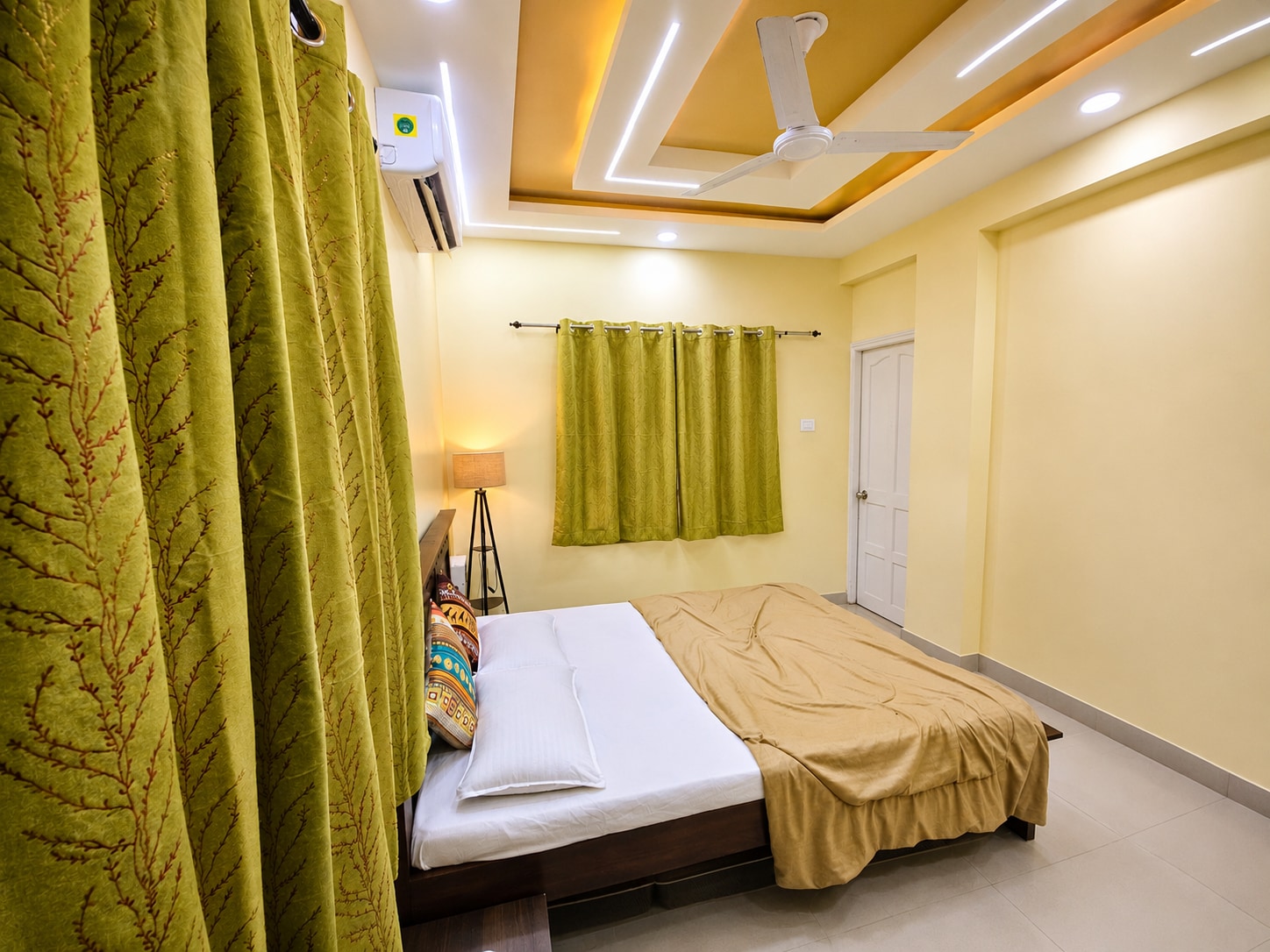Swaras 1 BHK in Calangute - Tap to explore photos