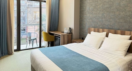 Best Western Tbilisi City Center Room Type - 1 Queen Bed, Non-Smoking, Economy Room, Balcony, Garden View Best Western Tbilisi City Center Room Type - 1 Queen Bed, Non-Smoking, Economy Room, Balcony, Garden View