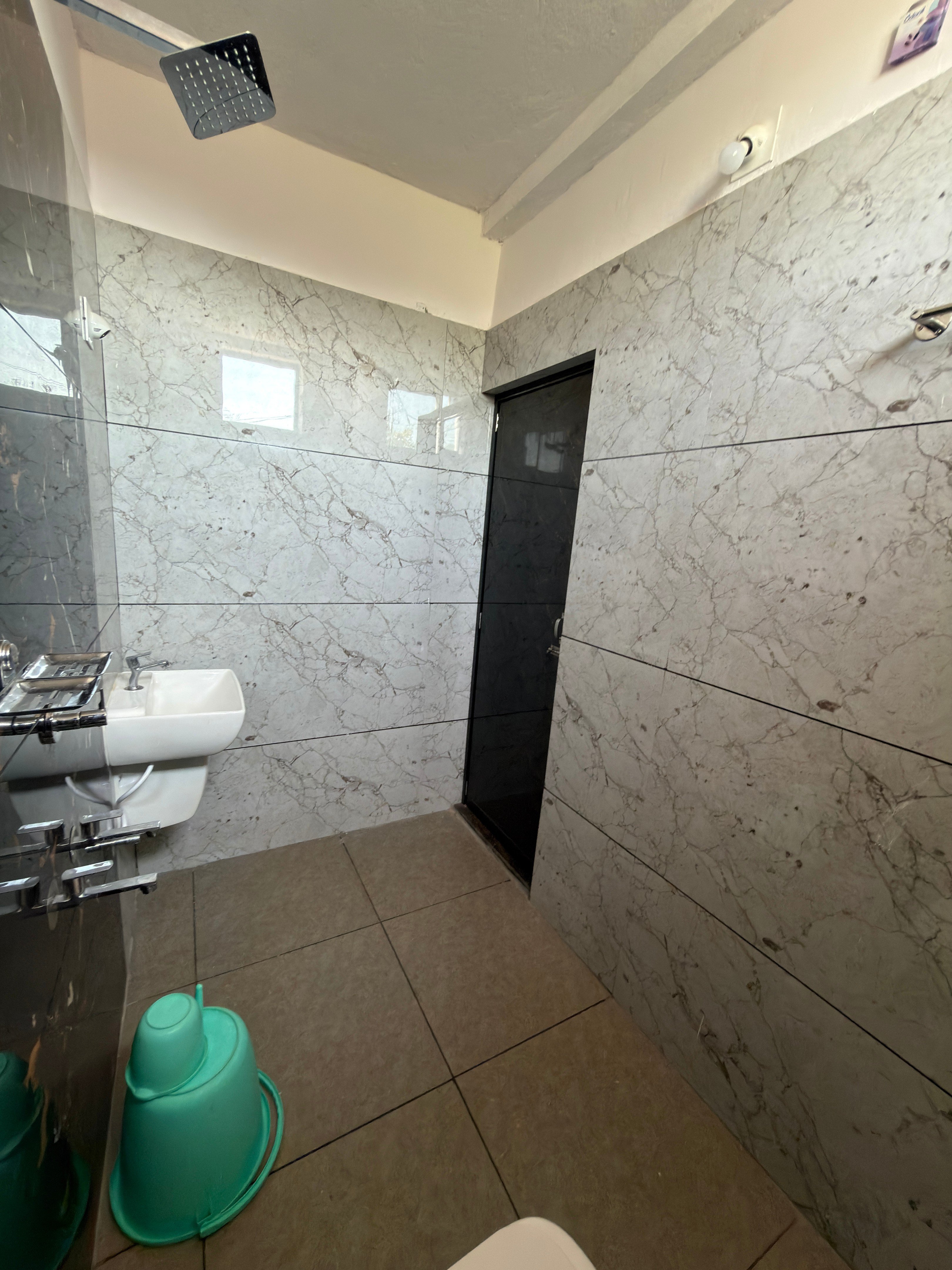 Arna Inn Luxury Stay - Tap to explore photos