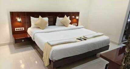 Hotel Itagi Square, Bijapur Room Type - Executive Suite Room