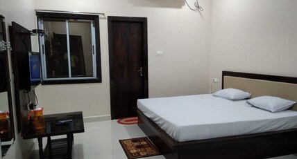 Hotel JK Palace Room Type - AC DOUBLE ROOM