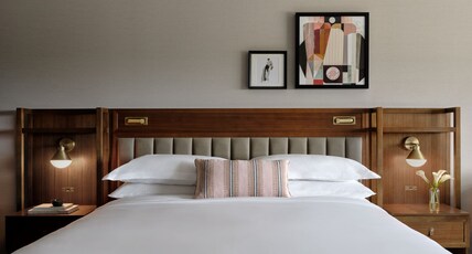 InterContinental Hotels SAN ANTONIO RIVERWALK Room Type - Classic Room InterContinental Hotels SAN ANTONIO RIVERWALK Room Type - Classic Room