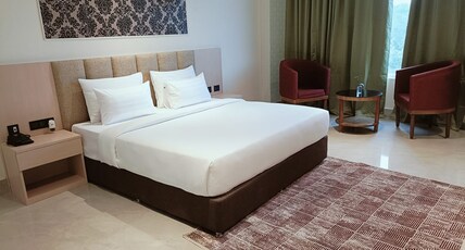 HOTEL NAMDANG PREMIER Room Type - Deluxe