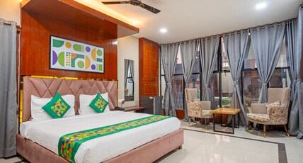 Treebo Greenland Grand Room Type - Deluxe Family Room