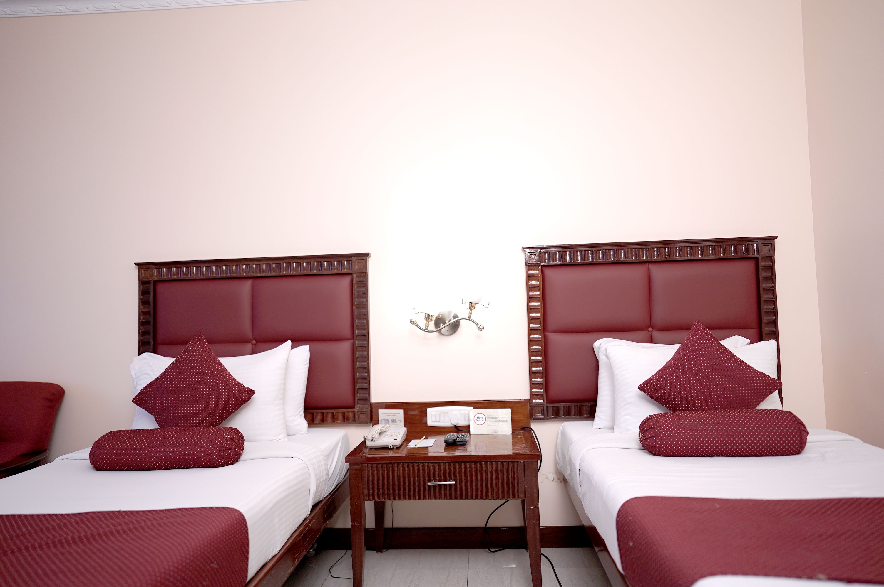 Joys Palace (Hi-Luxury Business Hotel) - Tap to explore photos