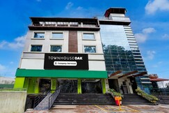 Townhouse Oak ONGC Crossway Formerly Hotel Gold Stone Comfort