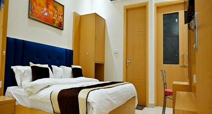 Hotel Kozzy Room Type - Deluxe Room