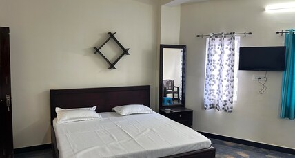 Arulmozhi Dream Room Type - Bedroom 2