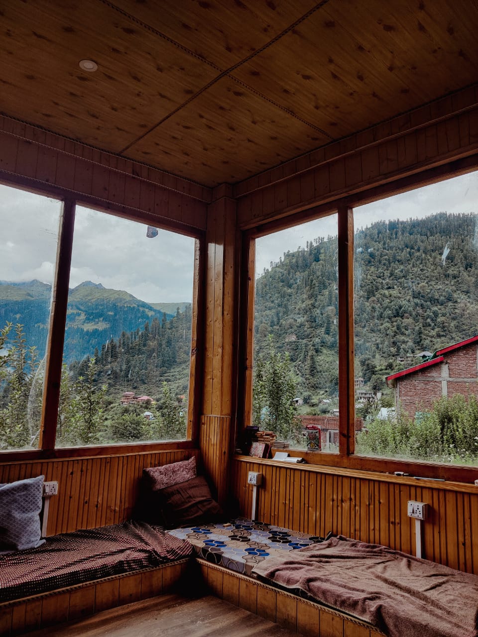 The FullMoon Cafe Tosh - Tap to explore photos