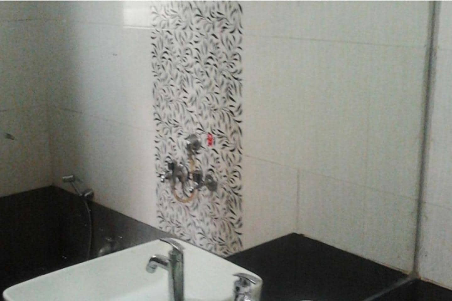 Hotel Kolhapur Residency - Tap to explore photos
