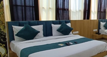 Hotel Rudra Palace Room Type - Deluxe Room