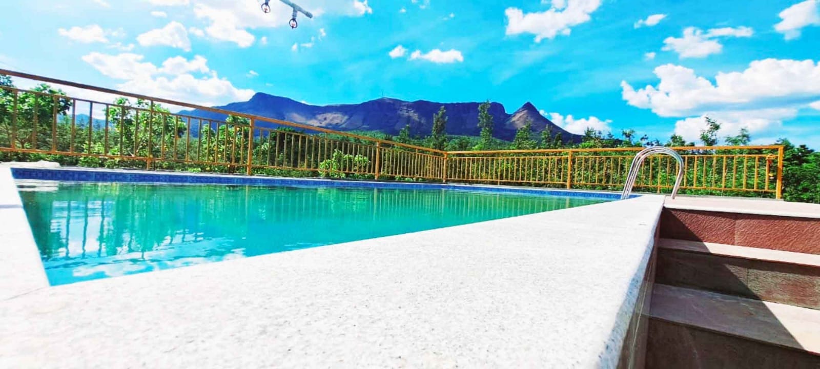 STAYMAKER Chikamagaluru Nature Stay - Tap to explore photos