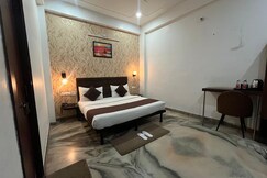 Hotel Sangam View Near Triveni Sangam