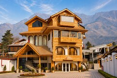 Kashmir Mahal Resorts by Stay Pattern - Dal Lake