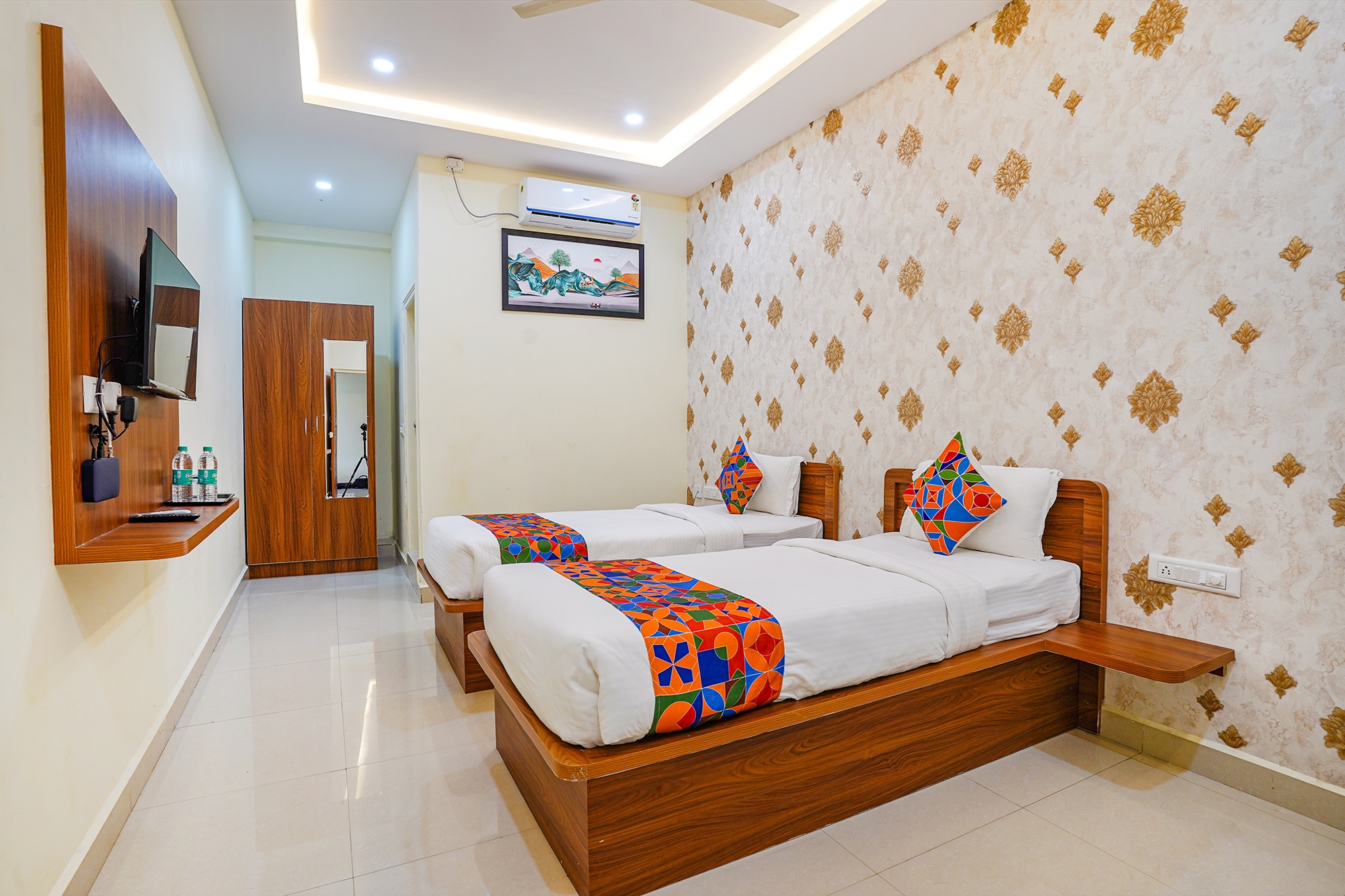 FabHotel Partha Residency - Kr puram - Tap to explore photos