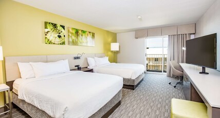 HILTON GARDEN INN ORANGE BEACH Room Type - 2 QUEEN BEDS - POOL VIEW