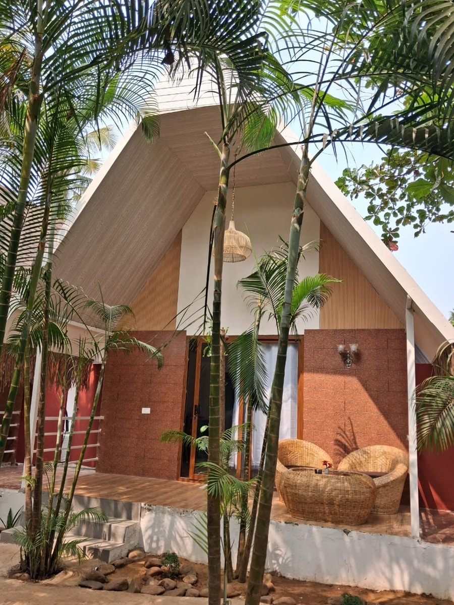 Sea Shades Cottages with Private Jacuzzi - Tap to explore photos
