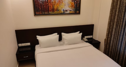 PRABAA ROYAL PARK Room Type - Executive Room