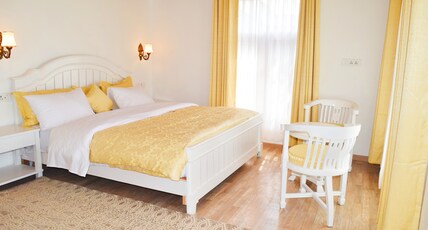 Upani Cottages Room Type - Premium Cottage
