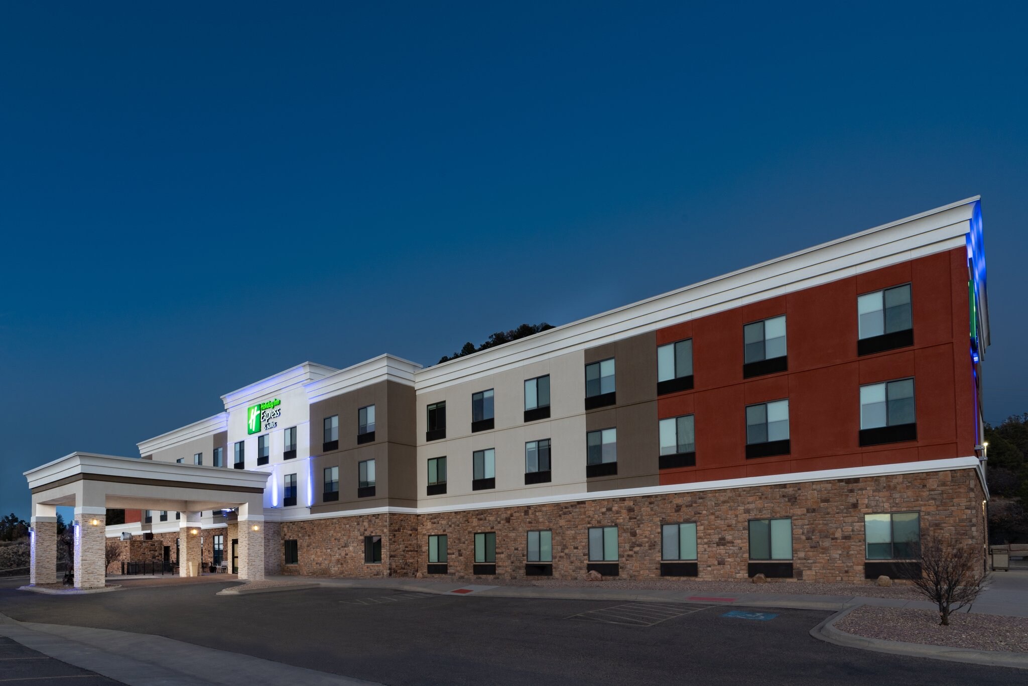 Holiday Inn Express & Suites Trinidad - Tap to explore photos