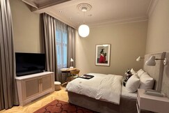 Address of Hotel rj 44