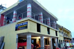 Blue Stone Hotel and Restaurant