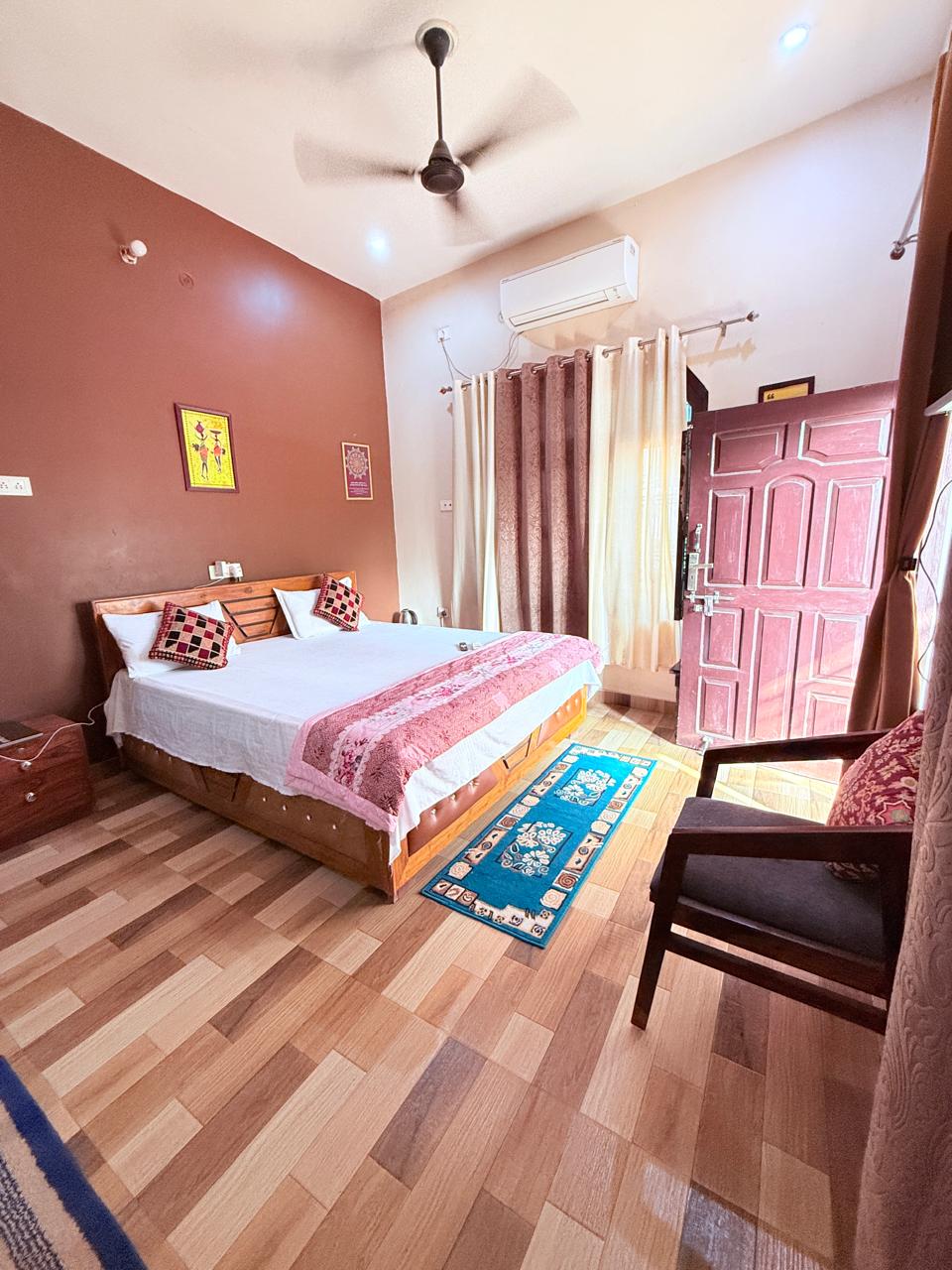Vidya Nilayam Homestay - Tap to explore photos