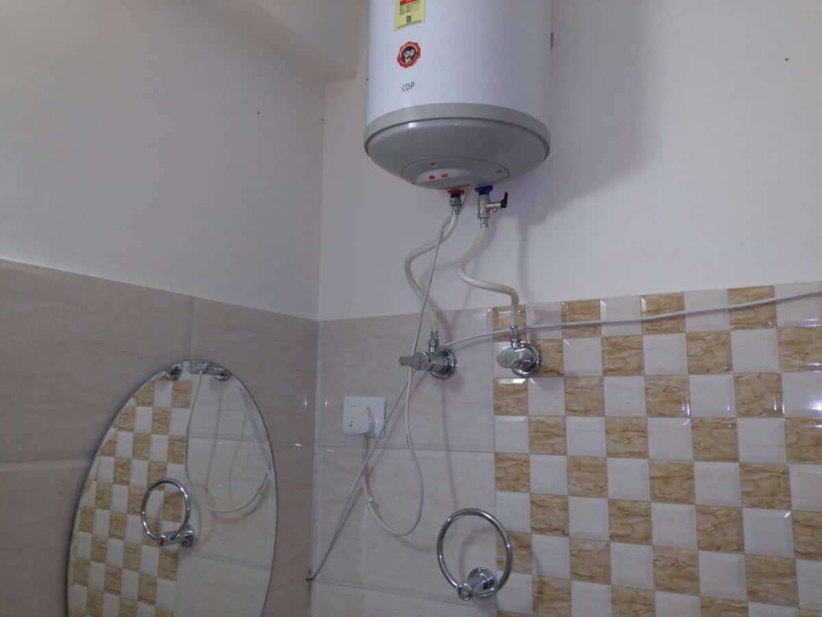 Bulbul Royal Nest Homestay - Tap to explore photos