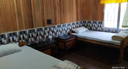 Getway homestay Room Type - B class triple bed room