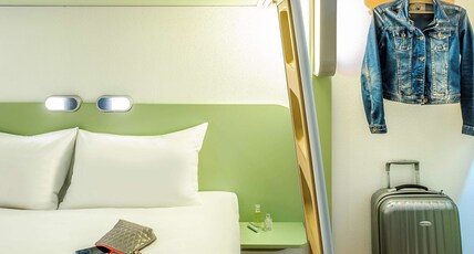 Ibis Budget Lugano Paradiso Room Type - Rooms with double bed (59 x 79 in  150 x 200 cm) and bunk bed (31 x 75 in  80 x 190 cm)