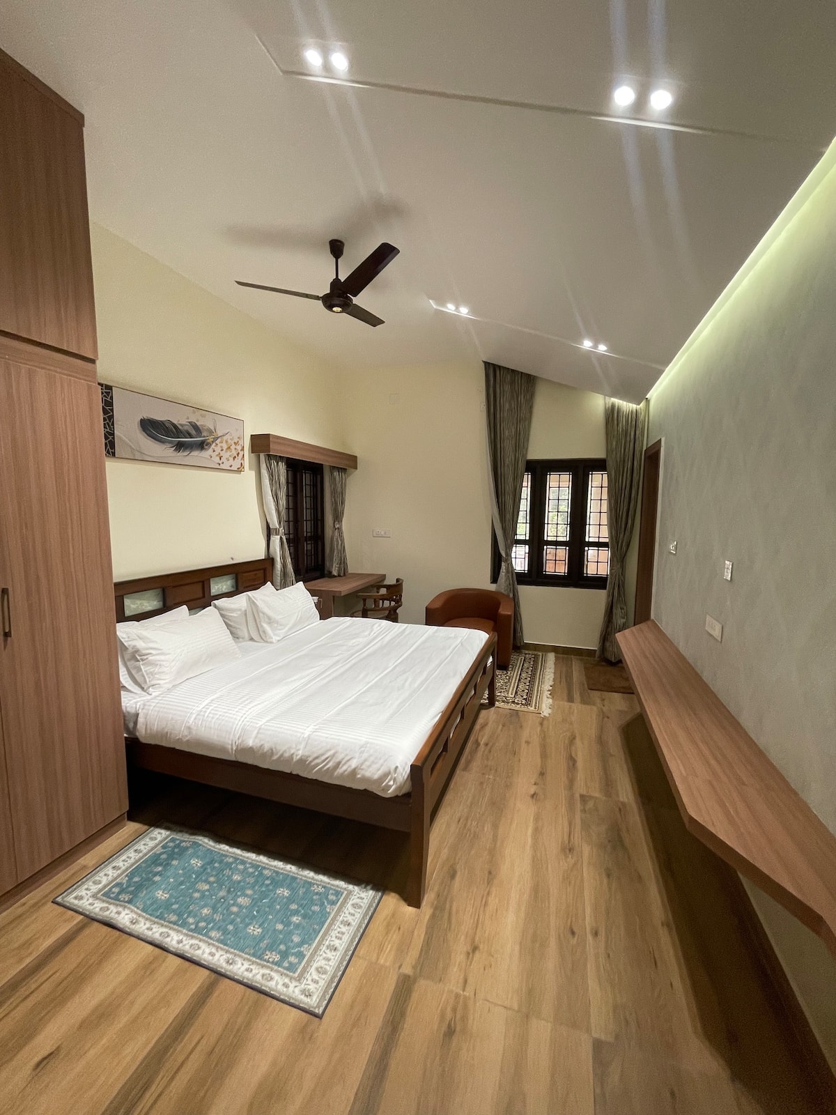 COFFEE MINAS VILLA@YERCAUD - Tap to explore photos