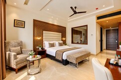 C Pearls Hotel & Banquet