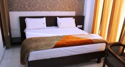 Hotel City Lite Room Type - Super Deluxe Room