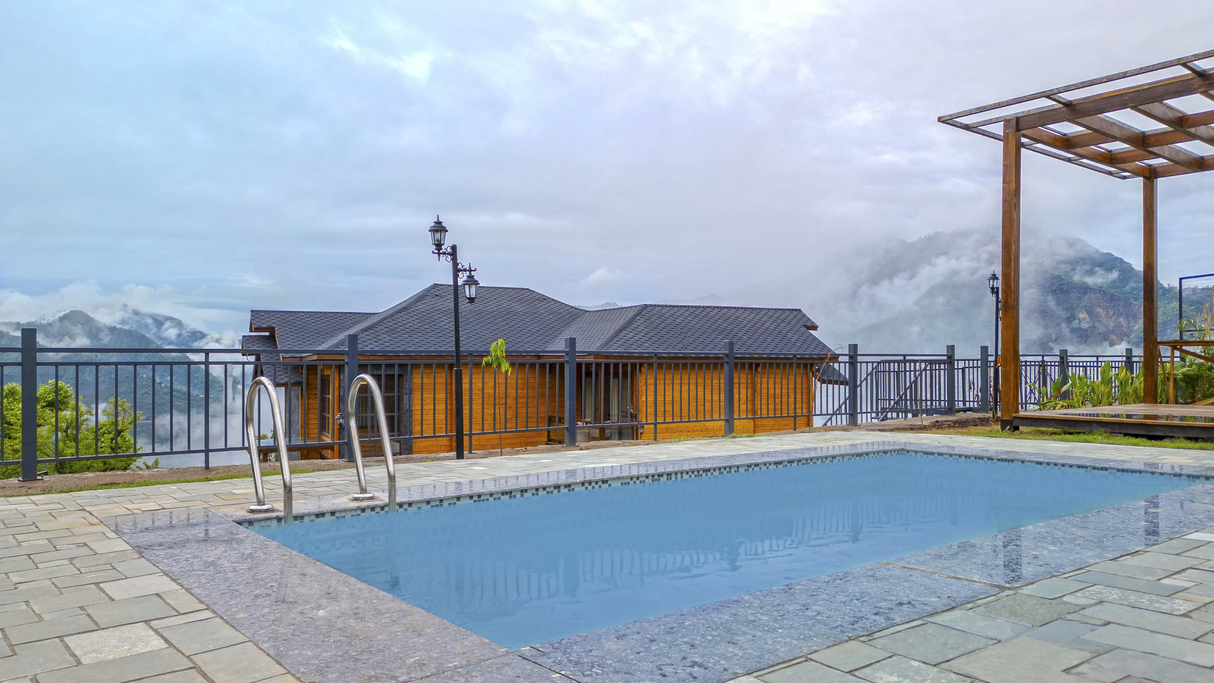 ama Stays and Trails Kashi House Rishikesh - Tap to explore photos