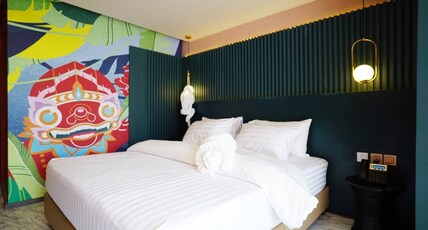 4 Monkeys Hotel Room Type - Deluxe King Room