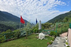 Cliff Entire 3BHK Mounatin View Cottage