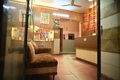 Hotel Raj Residency