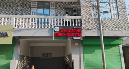 WHISPERING PINES HOMESTAY Room Type - WHISPERING PINES HOMESTAY
