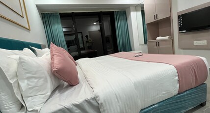 HOTEL THE VITAL Room Type - Premium Room (Pure veg. 8.15 to 11)