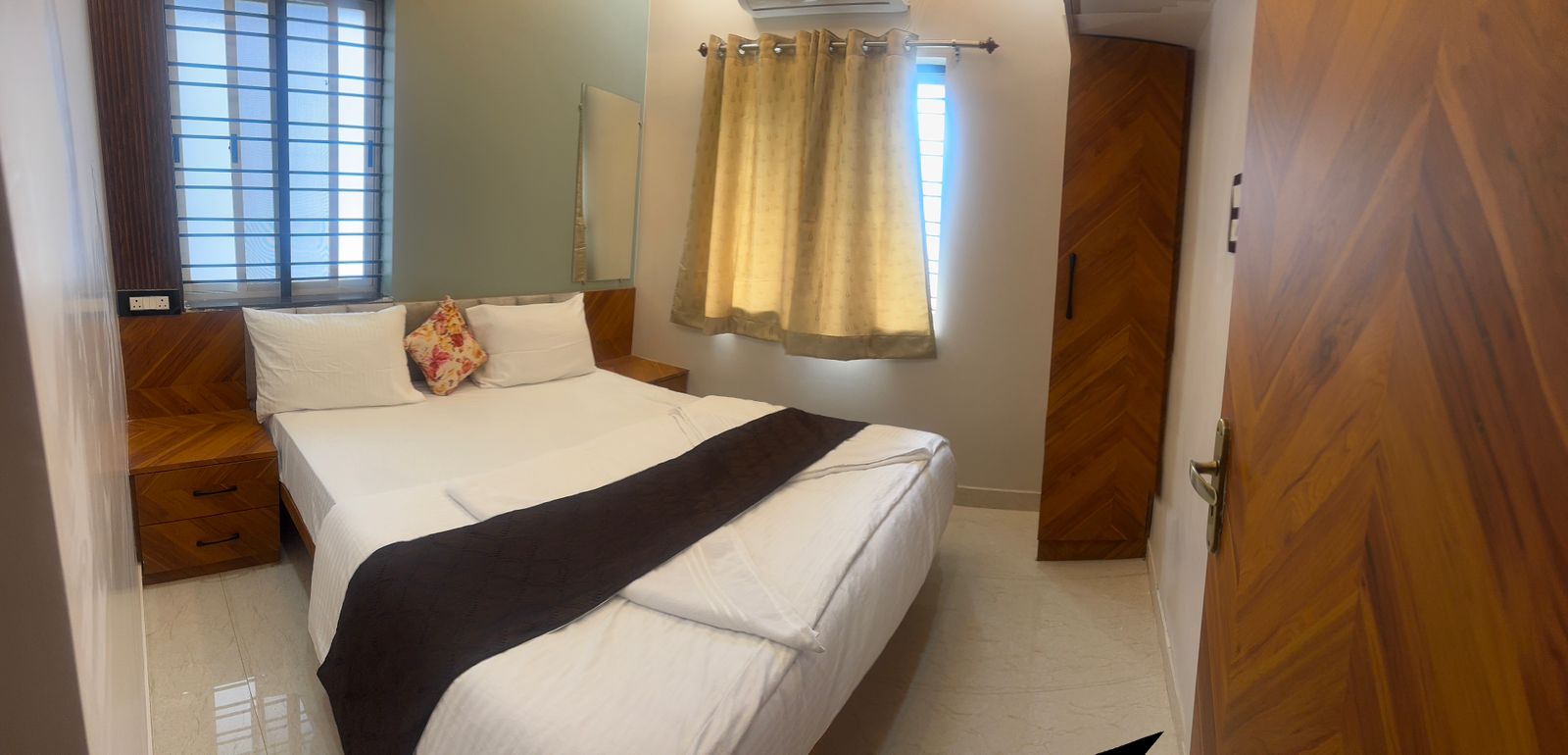MSK Home Stay - Tap to explore photos
