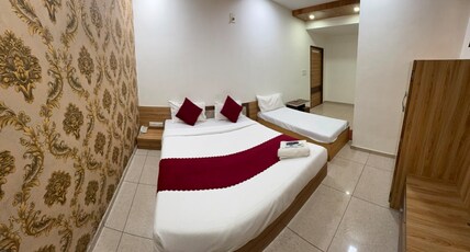 Hotel Yuvraj Room Type - Family Room