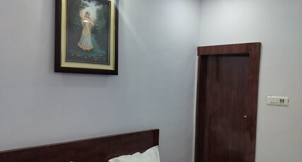 Saket Nikunj HomeStay Vrindavan Room Type - Bedroom 2