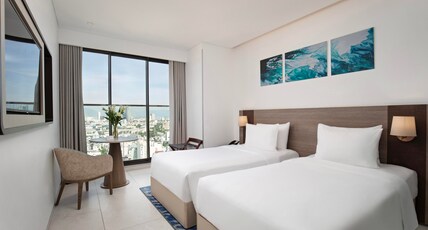 Radisson Hotel Danang Room Type - Deluxe Twin - City View