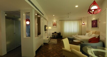 Pal Heights Mantra Room Type - Mantra Suite