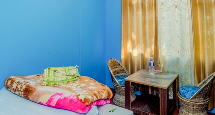 Riva homestay Darjeeling Room Type - budget double room