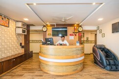 Collection O Indian Suites Near Sitara Restaurant