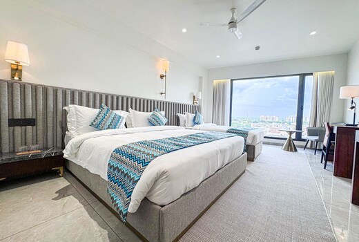 Hotel Veritas Grand